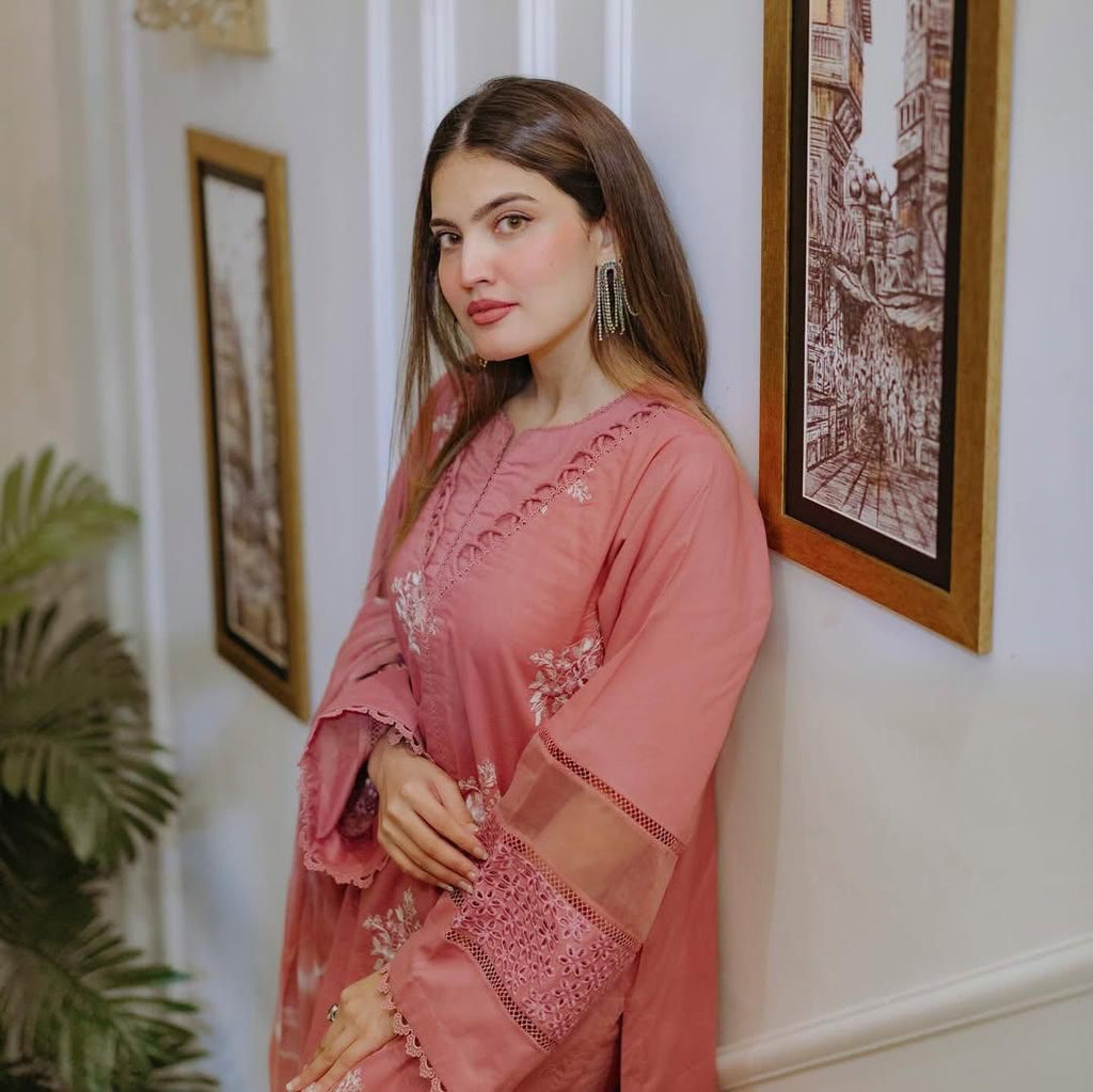 Tawakal Lawn